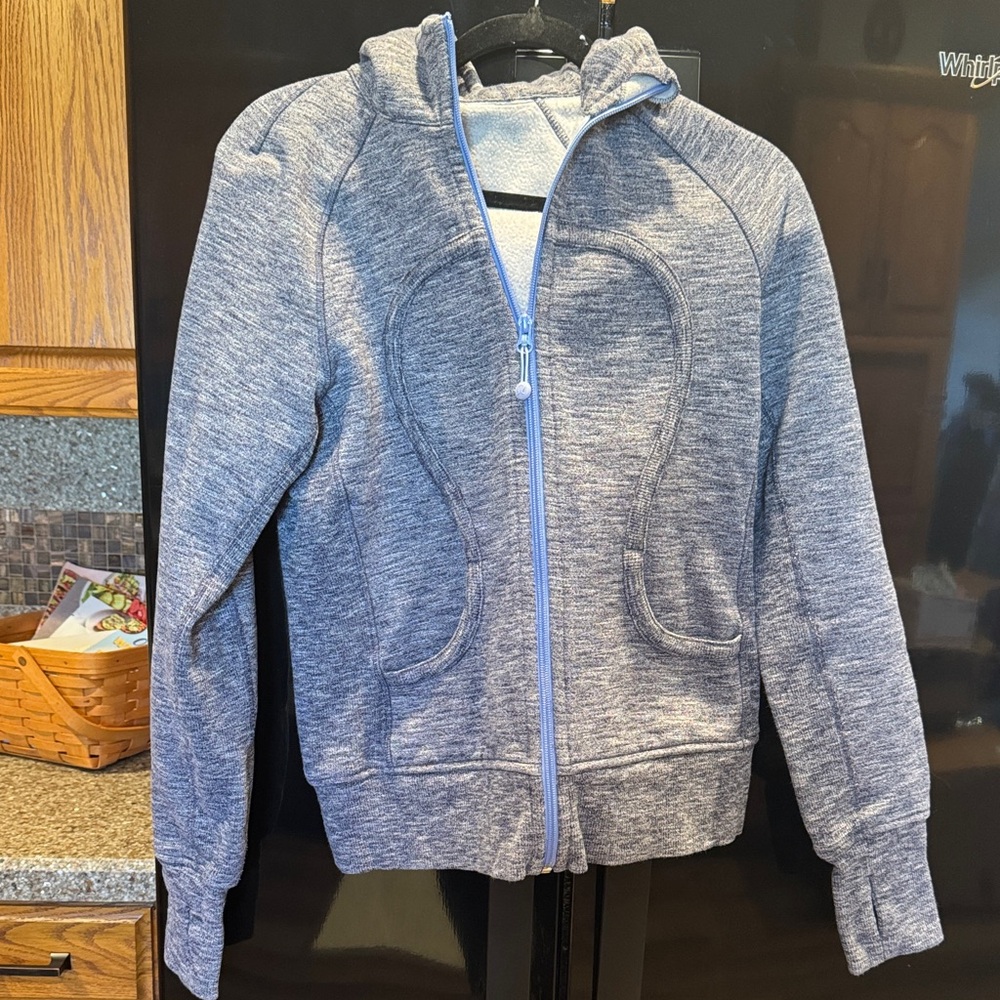 LIKE NEW Lululemon Athletica weathered Gray Zip-Up Hoodie